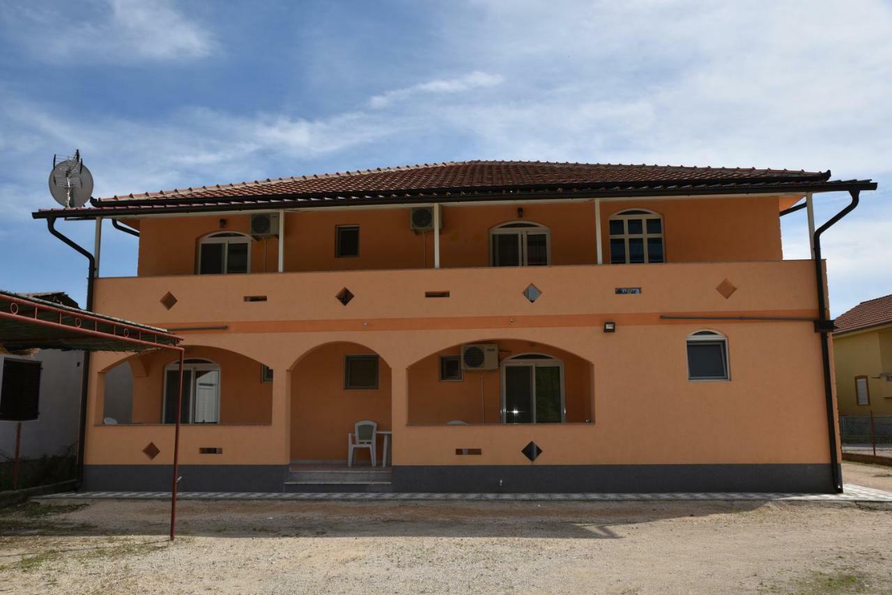 Vila Cattleya Donji Stoj Kültér fotó